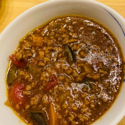 主人と子供がナンを作り、私がキーマカレー担当。レシピ参考にさせていただき、美味しく出来ました♪